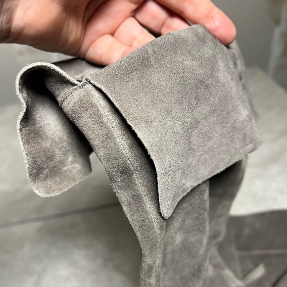 VTG Guess Gray Suede Slouch Boots - Picture 4 of 12